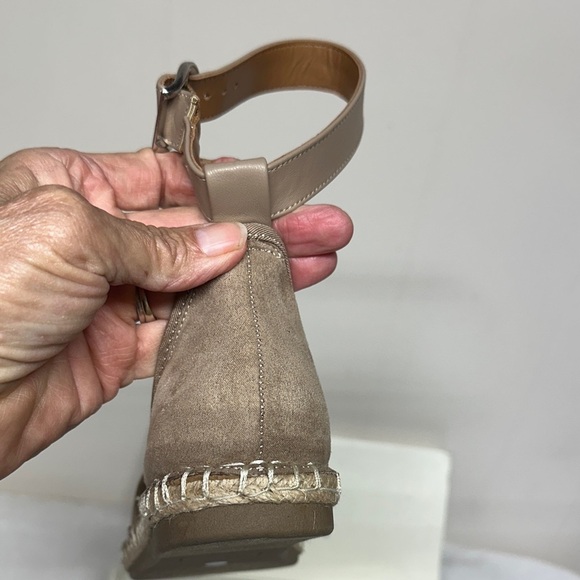 Style & Co. Tan Espadrille Flats - Picture 5 of 12